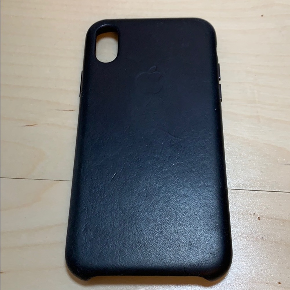 Leather Apple iPhone X case.